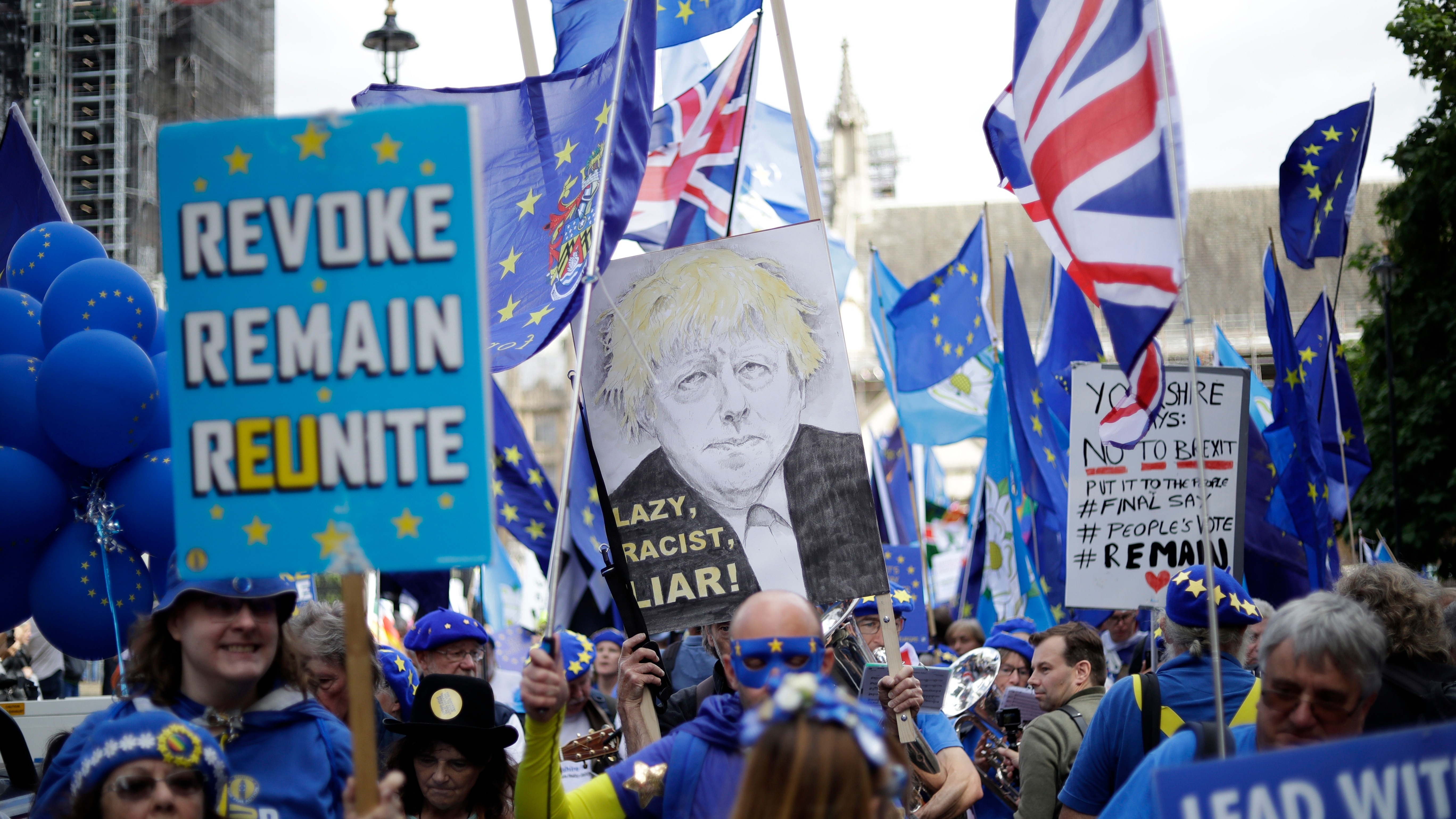 Manifestantes en contra del Brexit.