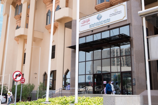 «تسليم العقار دون صيانة» يلزم شركة مستأجرة بدفع 518.9 ألف درهم للمالك - اقتصاد - عربي ودولي