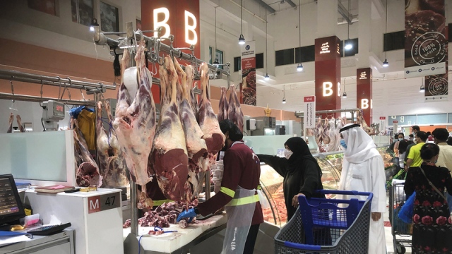 منافذ بيع: «ليلة رمضان» ترفع المبيعات 40% - اقتصاد - محلي