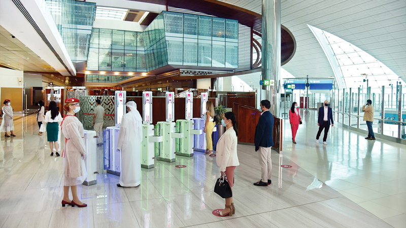 السفر الجوي يخضع حالياً للعديد من الشروط والإجراءات التي ينبغي التحقق منها على الدوام.   أرشيفية