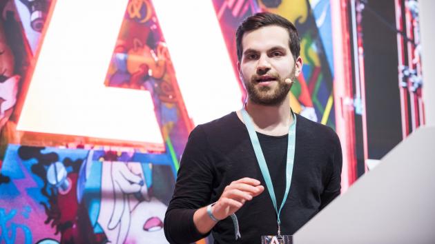 Anton Knoblach von Adobe › absatzwirtschaft