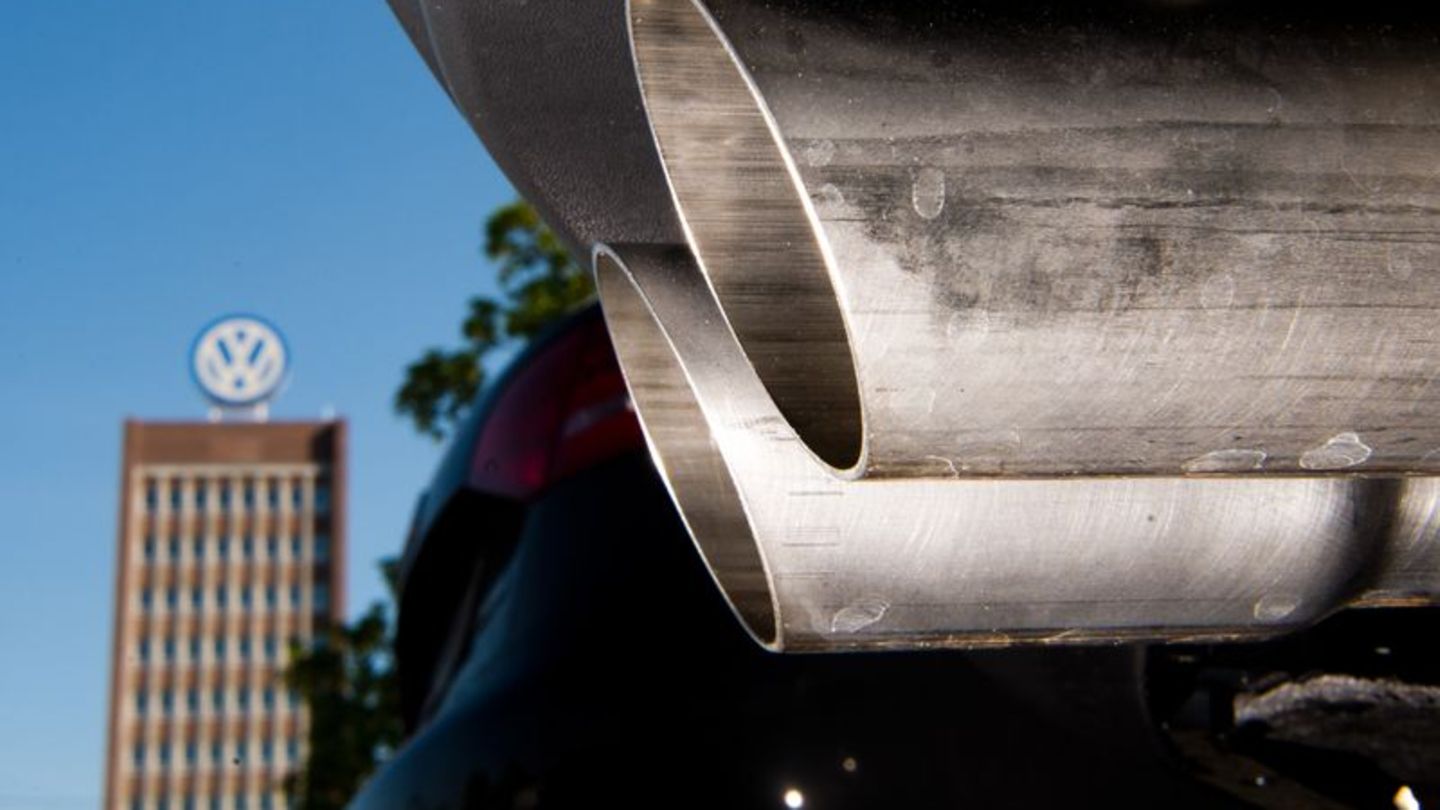 Abgasskandal: VW-Dieselaffäre: 15 weitere Führungskräfte angeklagt