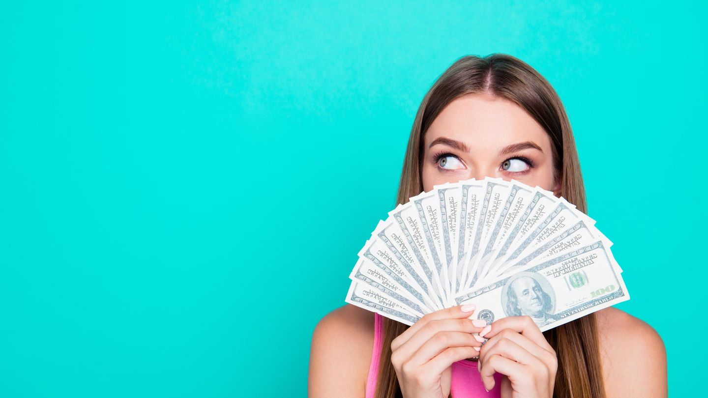 Falschgeld auf dreist: Damen-Duo versucht mit 1-Million-Dollar-Note zu bezahlen