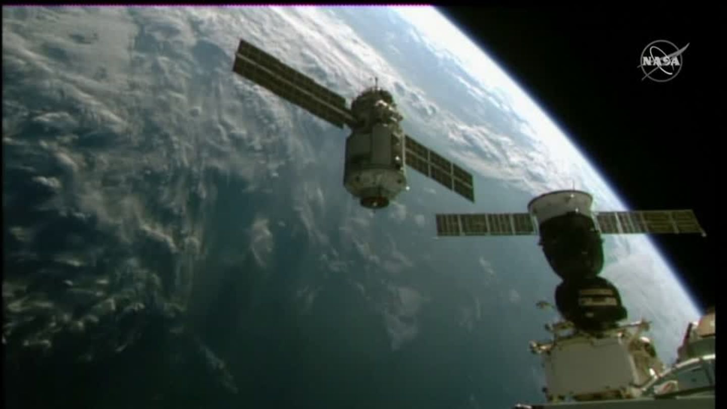 Video: ISS: Russisches Labor-Modul erfolgreich angedockt