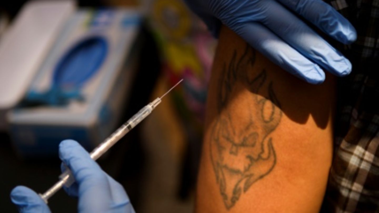 Bericht: Seit März mehr als 15 Millionen Corona-Impfdosen in den USA weggeworfen