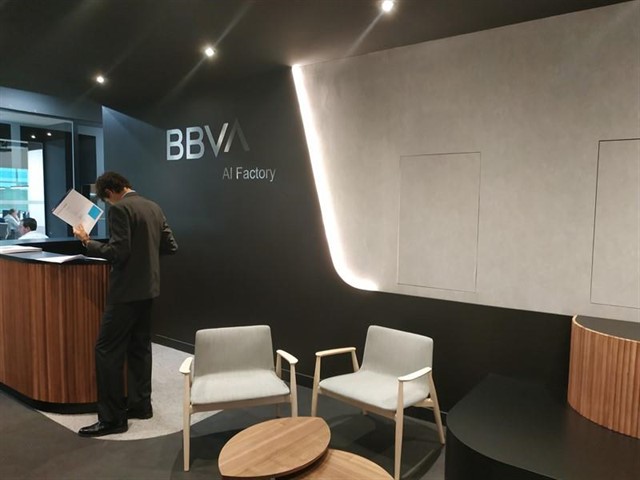 BBVA lanza su factoría de inteligencia artificial con España como "país ancla"