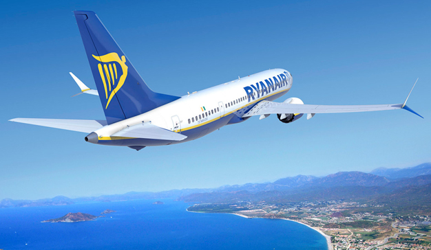 Los tripulantes de cabina de Ryanair convocan 10 días de huelga