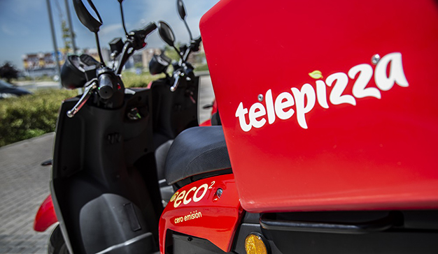 Flota Motos eléctricas Telepizza 02