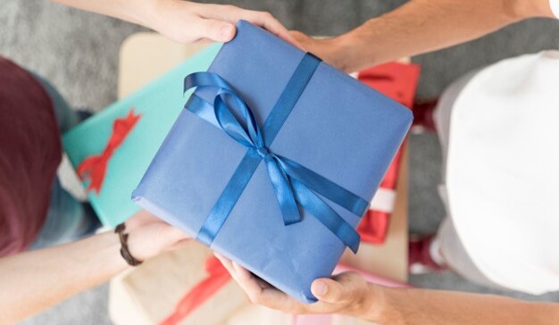 Incentivar a tus empleados con un catálogo de regalos