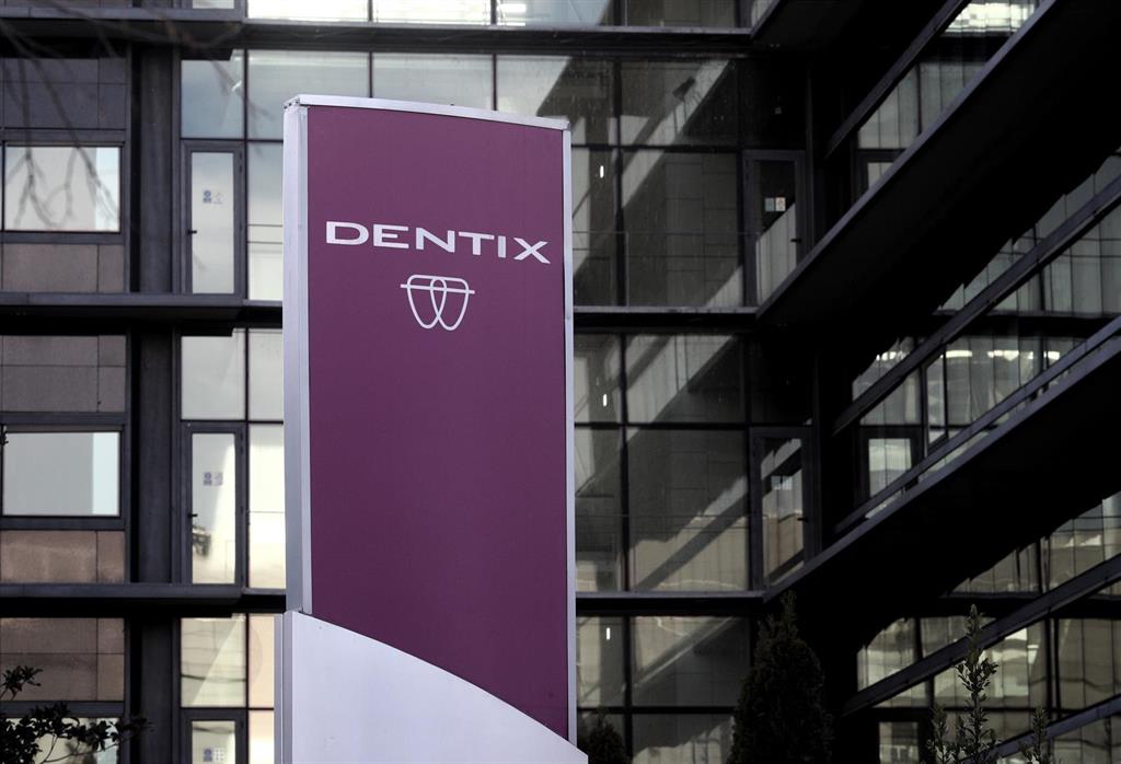 OCU ve positivo el acuerdo alcanzado por Dentix para dar continuidad a los tratamiento de los afectados