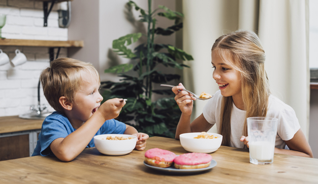 El azúcar invade los productos de desayuno infantiles