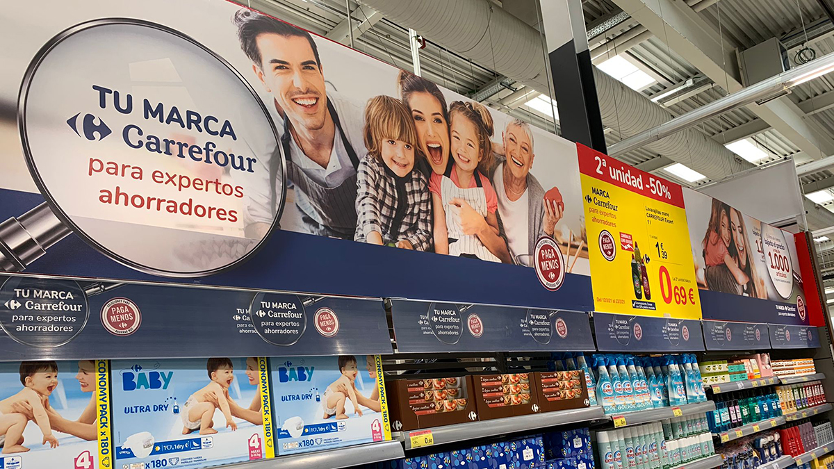 Carrefour baja el precio de más de 1.000 artículos | Marketing Directo
