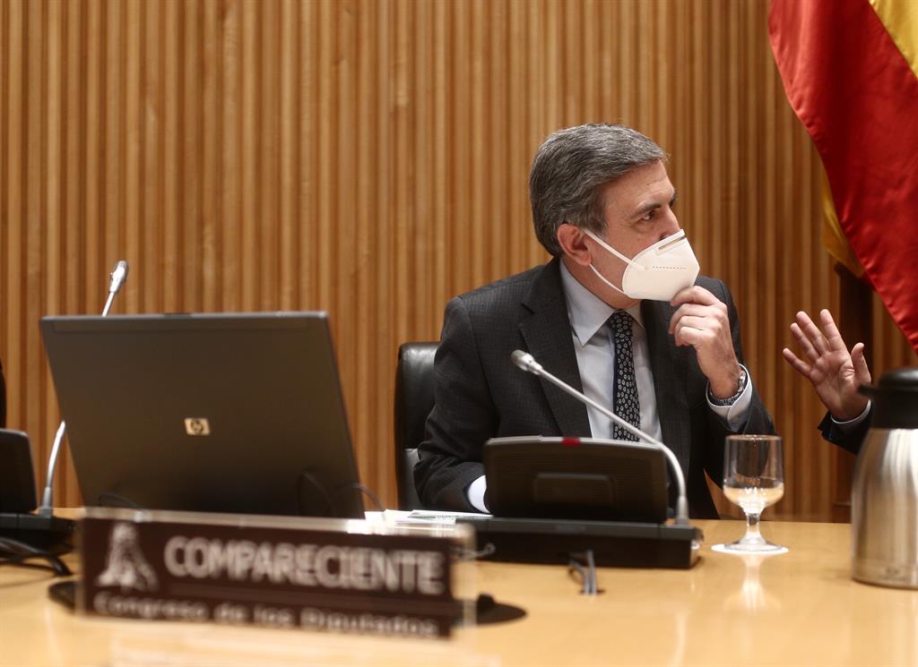 El Gobierno repartirá 1.520 millones de euros de los fondos europeos a las CC.AA. para transportes y movilidad