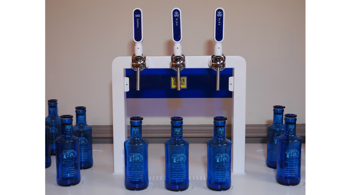 Solán de Cabras innova con un dispensador sostenible para Hostelería