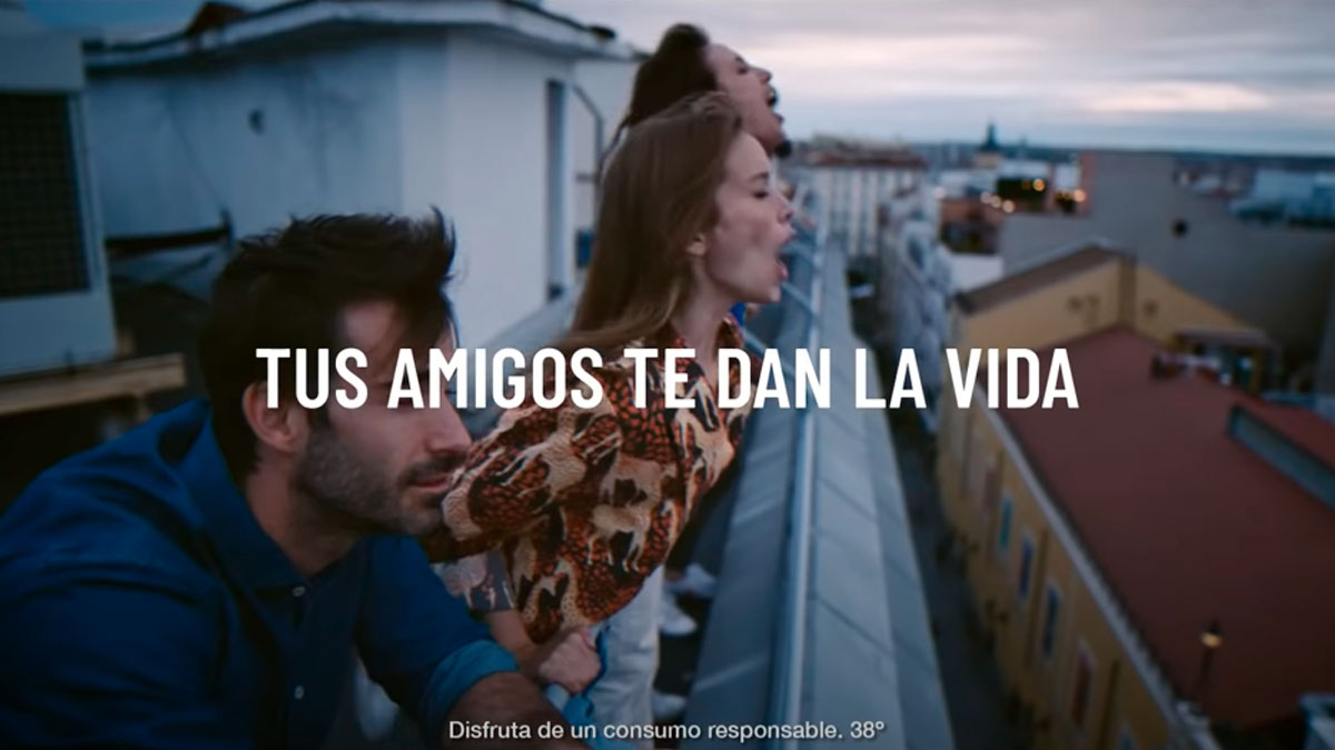 Ron Brugal lanza "Tus amigos te dan la vida" | Marketing Directo