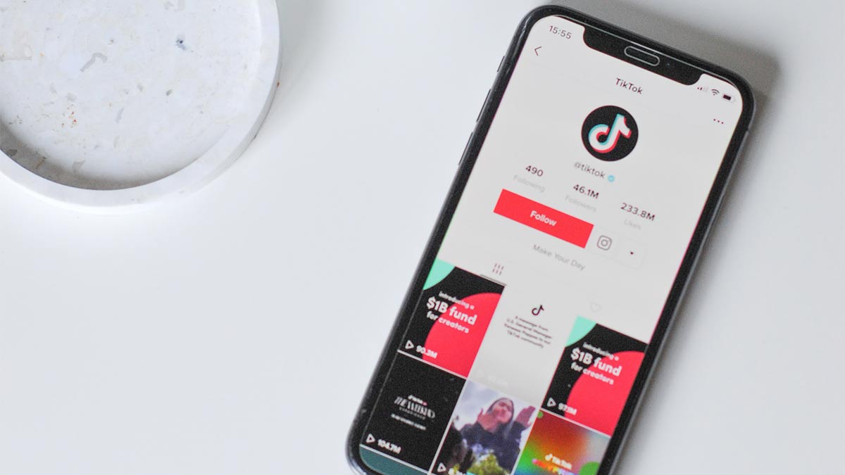 TikTok lanza la 'Guía de TikTok para un verano seguro'