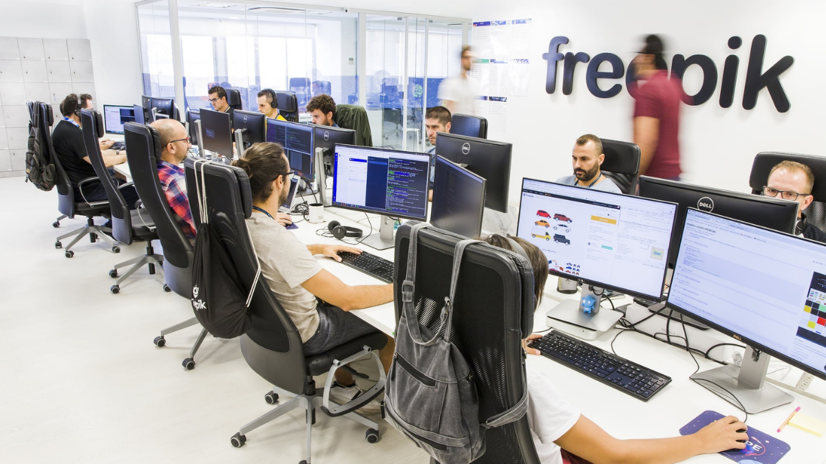 Freepik Company, la startup malagueña apuesta por el talento digital