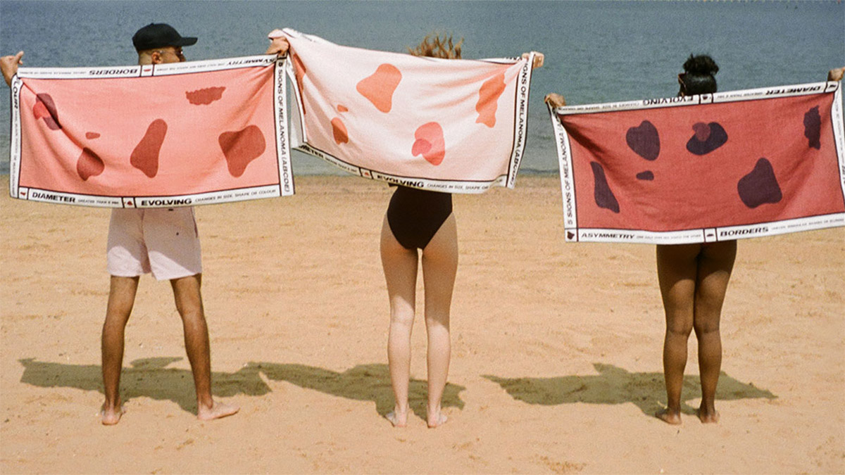 Estas "instagrameables" toallas de W+K salvan vidas a pie de playa