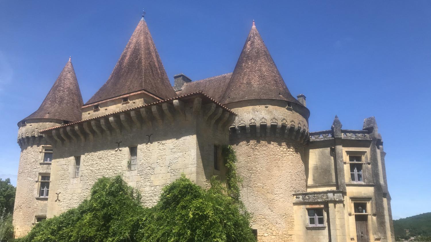 Un été en France. Le château de Marzac en Dordogne