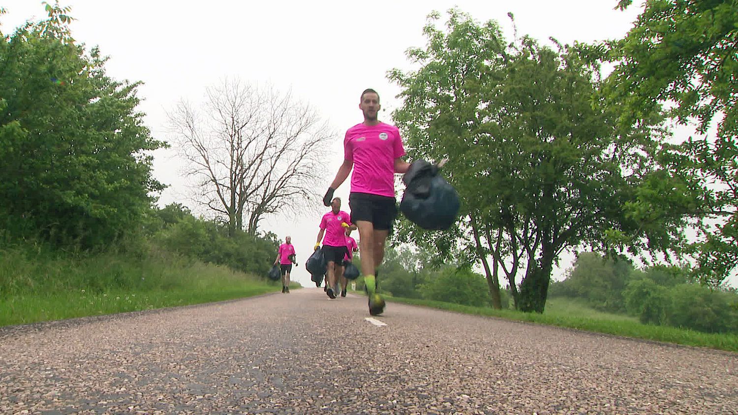 Le plogging, ou comment ramasser des déchets tout en faisant de la course à pied