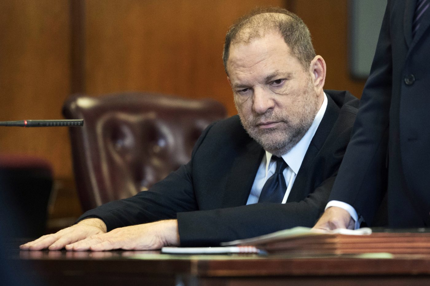 Elhalasztották Harvey Weinstein bírósági tárgyalását