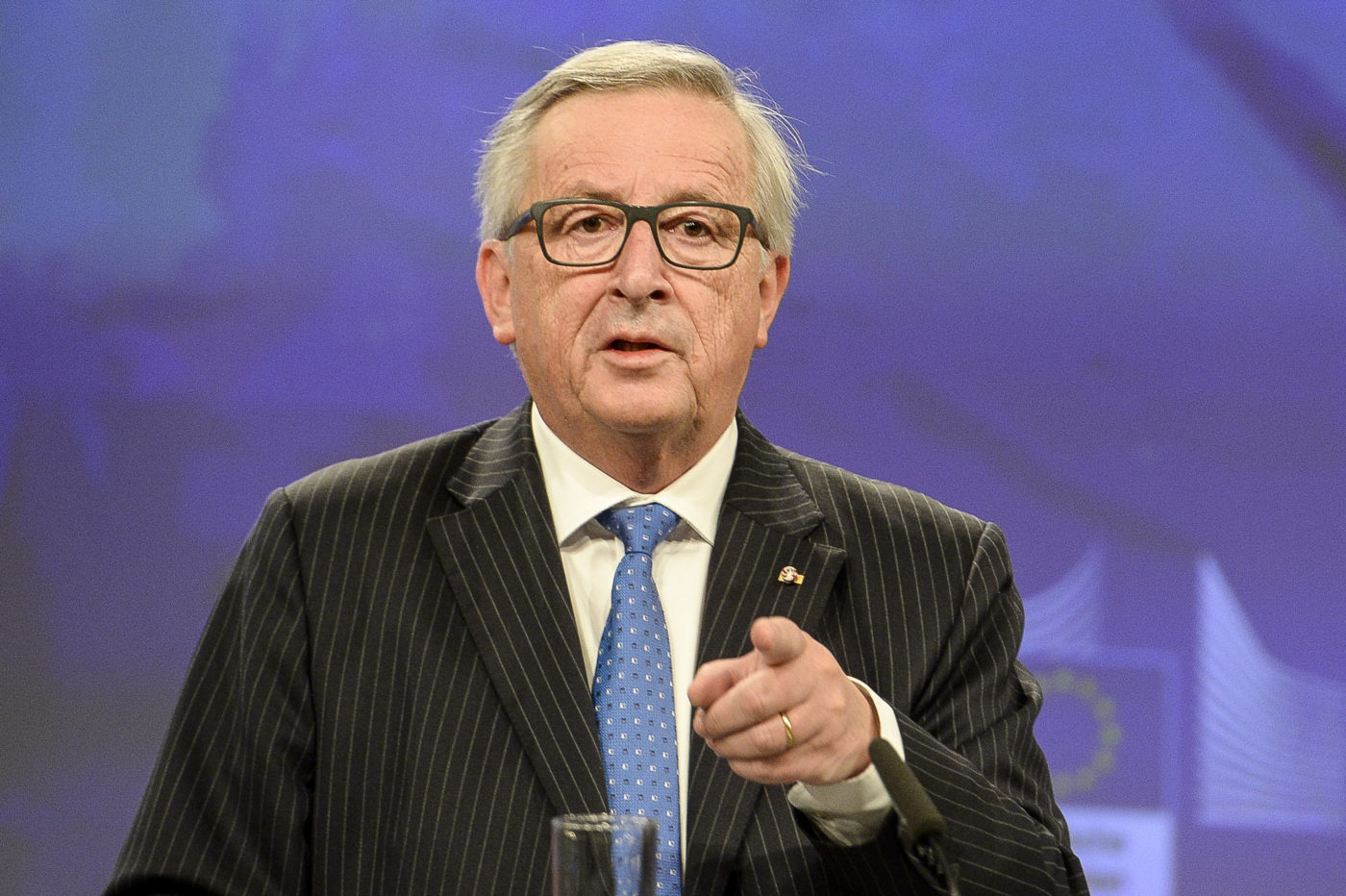Juncker harcot hirdet az álhírek ellen
