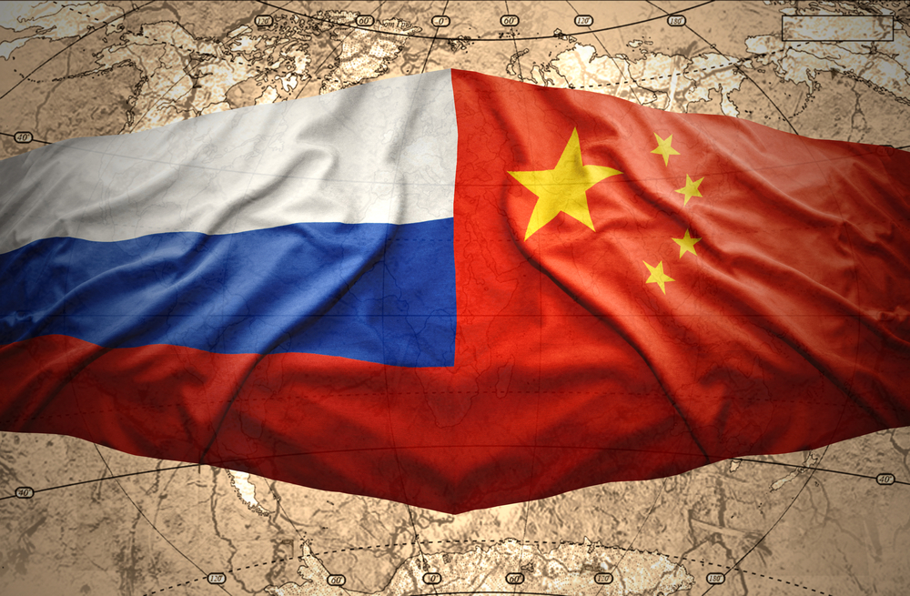 Közösen gyakorlatozik az orosz és a kínai haditengerészet