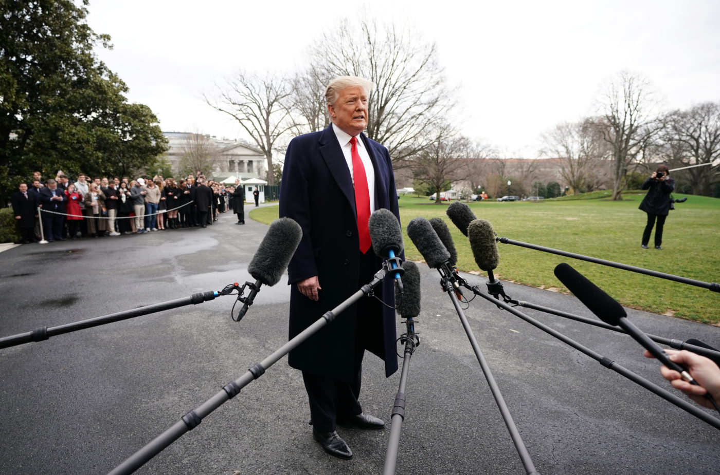 Trump az idén is kihagyja a fehér házi tudósítók gálavacsoráját