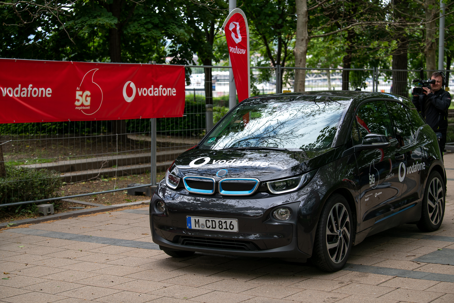 A Vodafone felavatta Budapest első állandó, élő 5G bázisállomását - E-volution