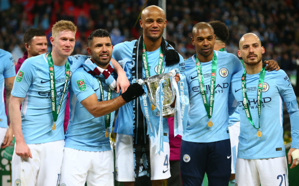 Marad az angol foci a megszokott helyén