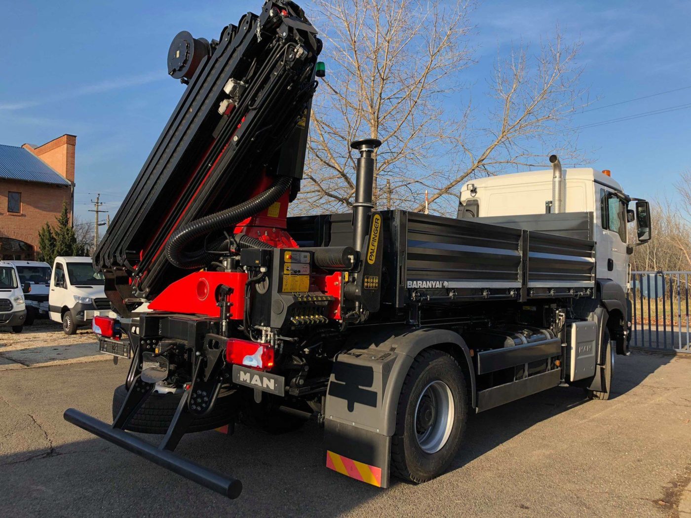 Nem csak termékeit, a cégét is jól felépítette