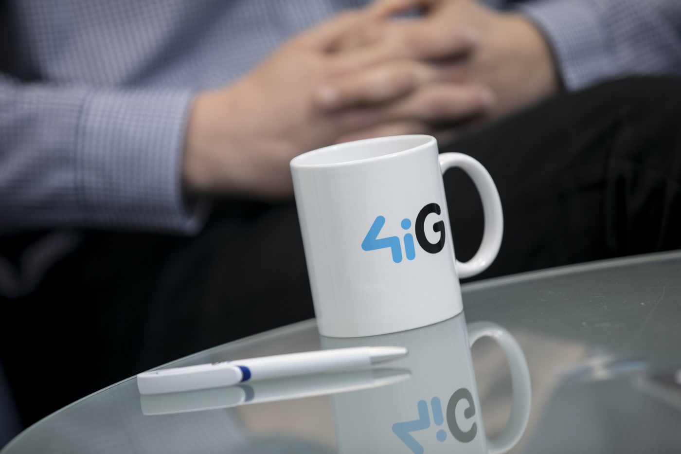 Oracle szoftvercsomagot szállít a 4iG