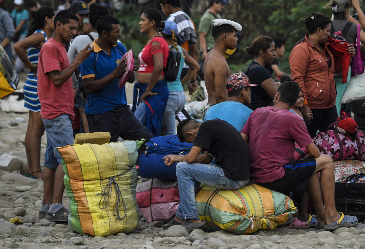 Peru és Kolumbia segélyt kér a venezuelai menekültválság kezelésére