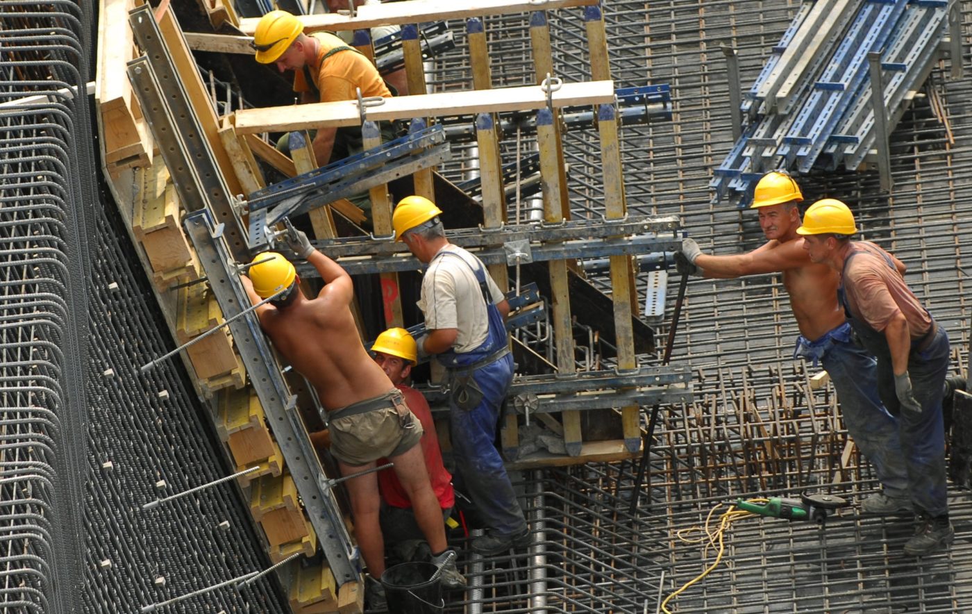 Túlfűtöttség idején szigorúbb gazdaságpolitika kell