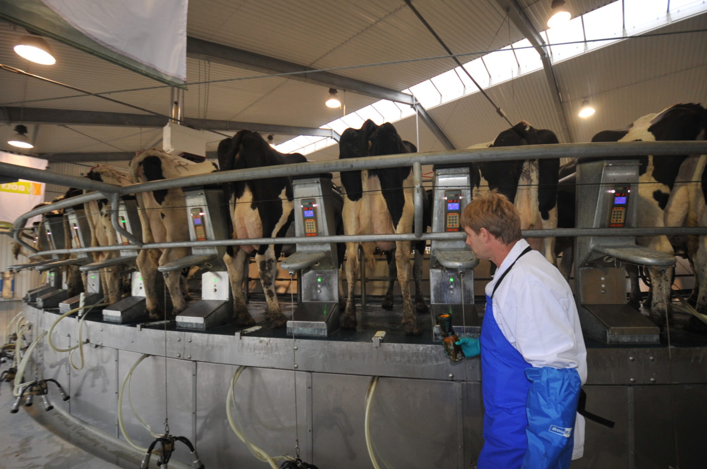 A parlament előtt az új állattenyésztési törvény