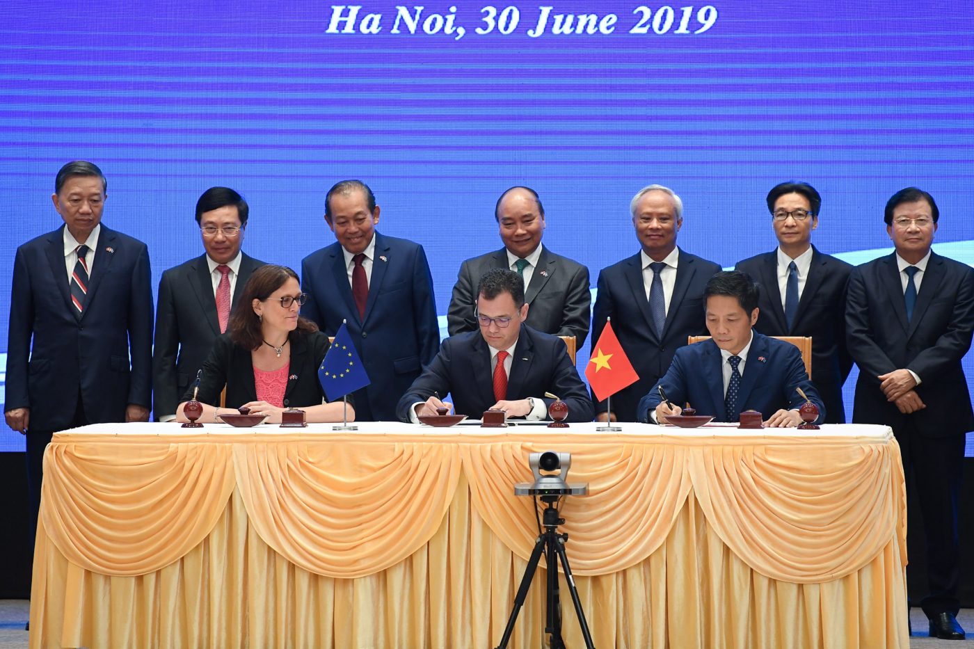 Aláírták az EU és Vietnam közötti szabadkereskedelmi egyezményt