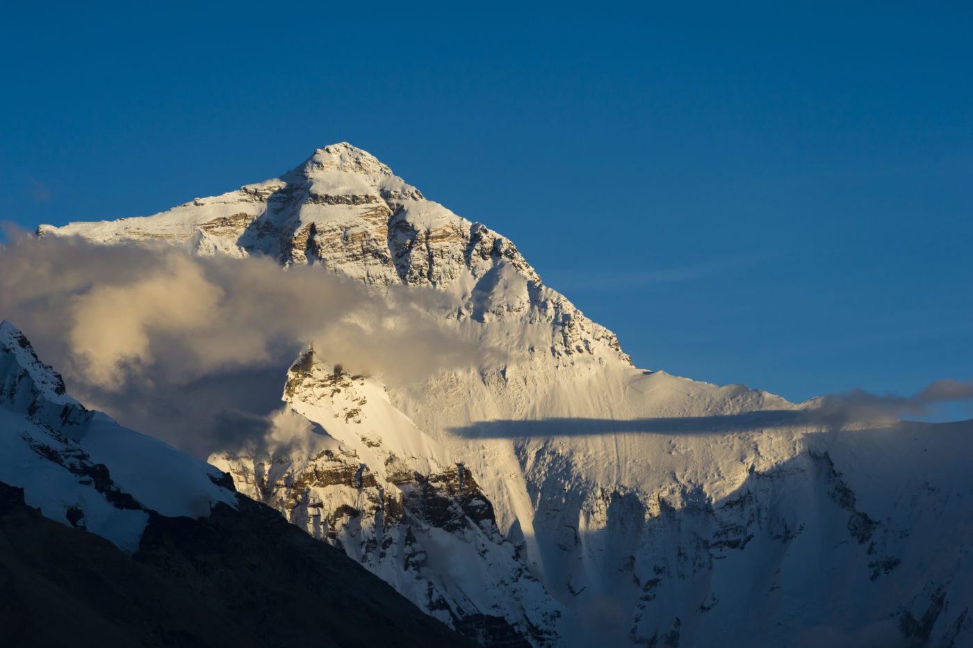 Egyre nehezebb felmászni a világ tetejére
