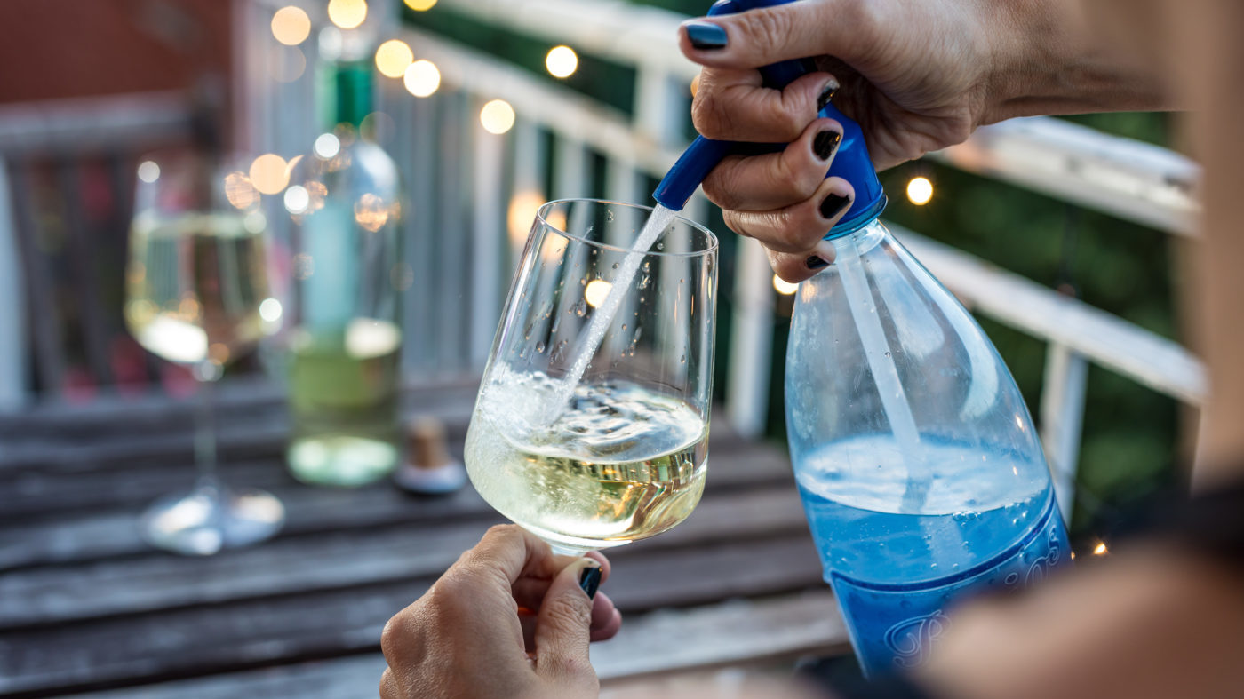 Kiderült, hogy mit és hogyan iszunk a nyáron