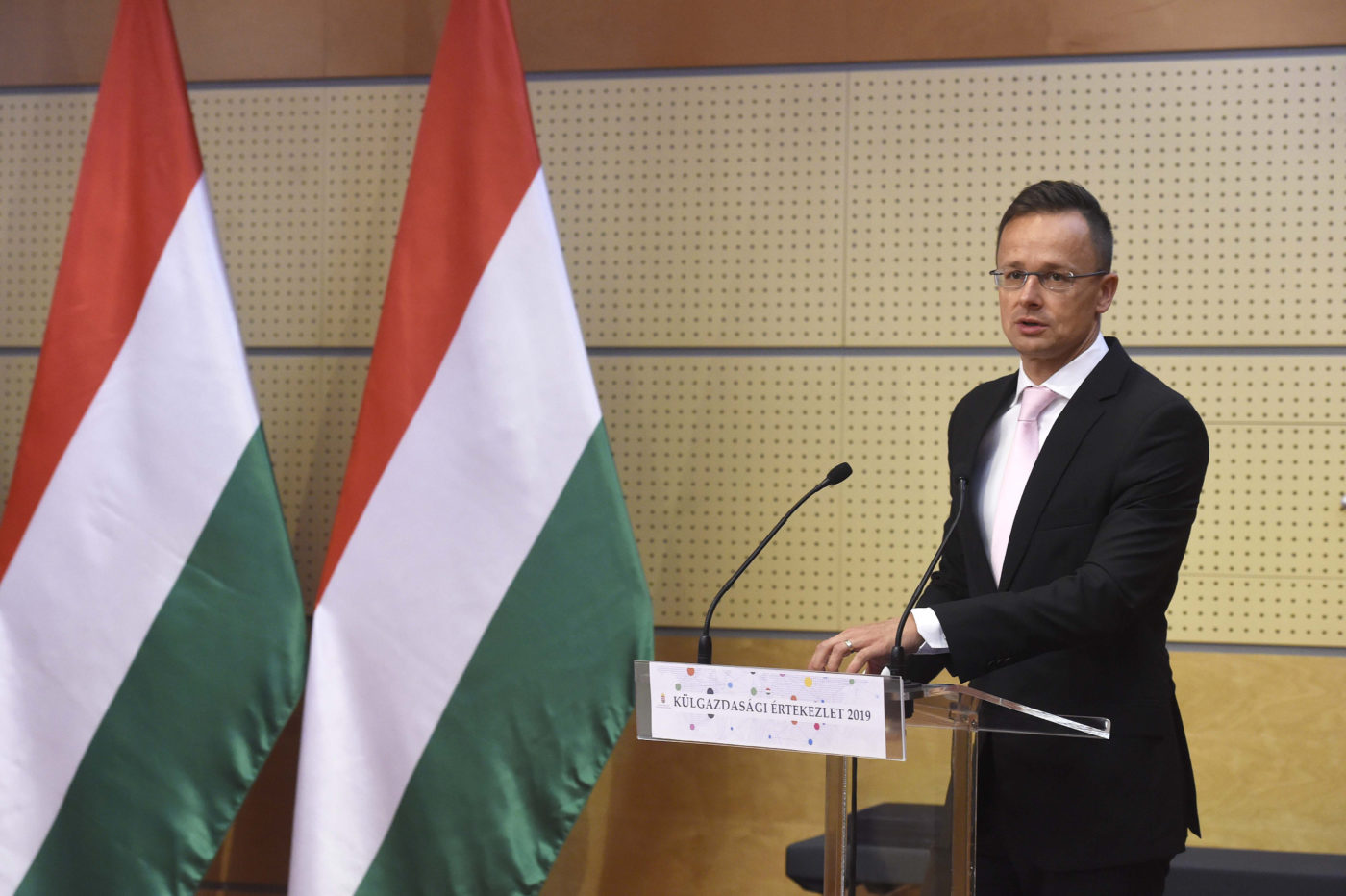 Szijjártó: elemi érdekünk jó gazdasági kapcsolatokat ápolni a törökökkel