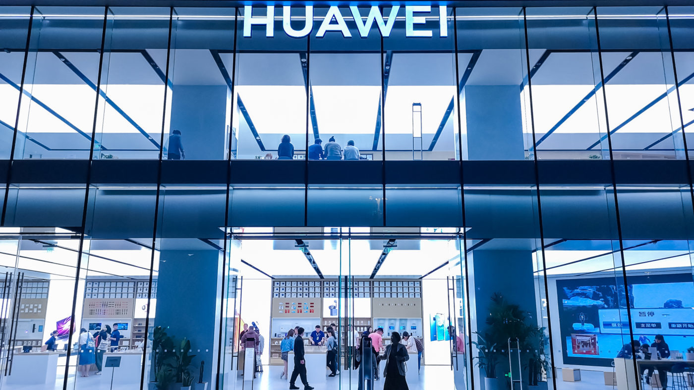 Közel hárommilliárd eurós beruházást indít Olaszországban a Huawei