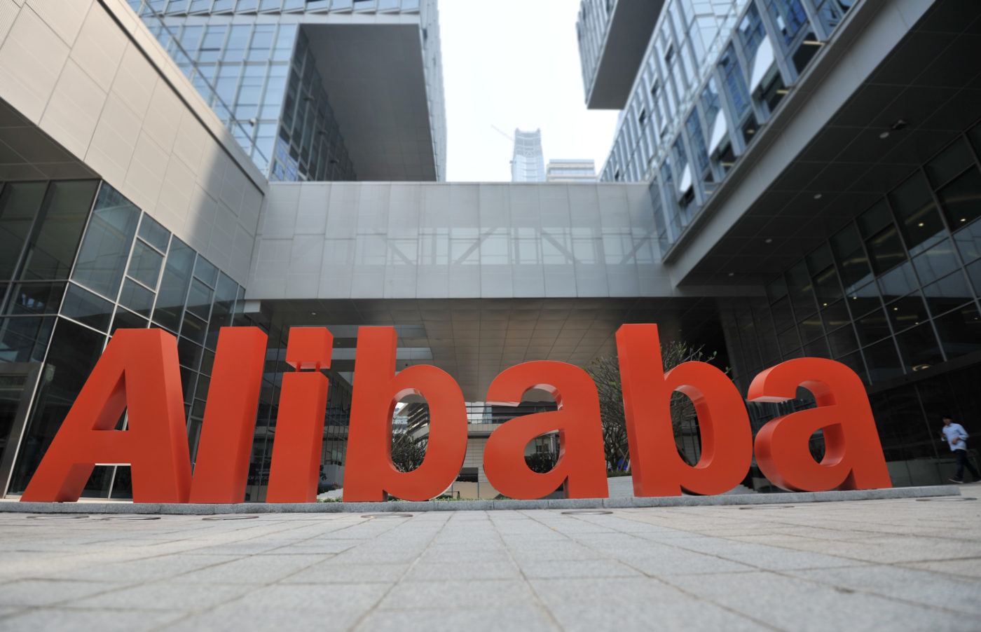 Az Alibabán mindent kapni, de részvényt egyelőre még nem