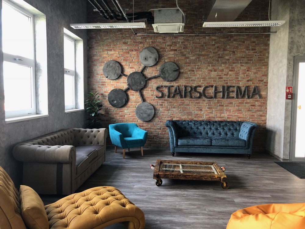 „Senki sem lehet próféta a saját hazájában!” – dehogynem! - Interjúk