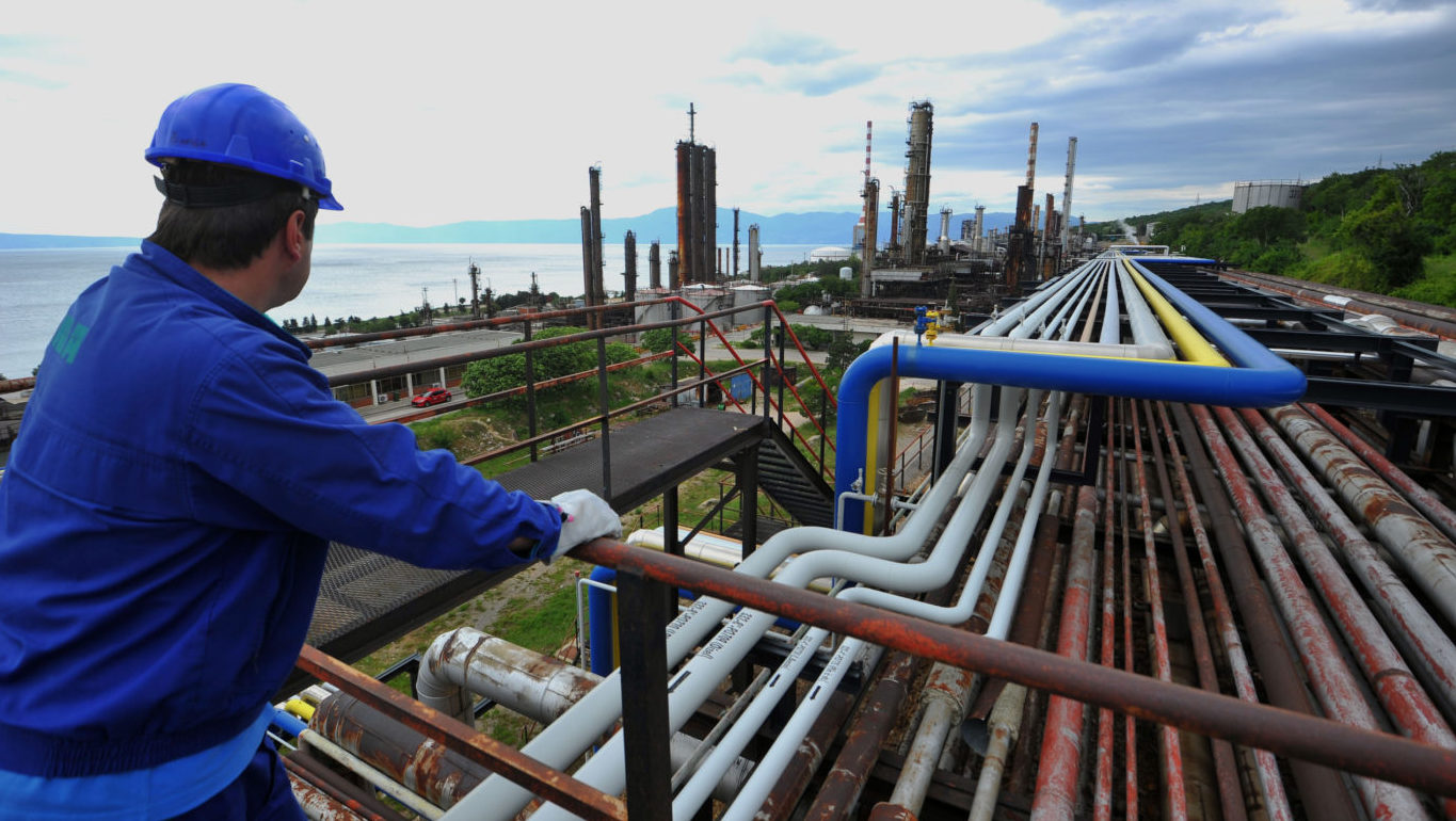 A kőolaj ára több mint 6 százalékkal esett