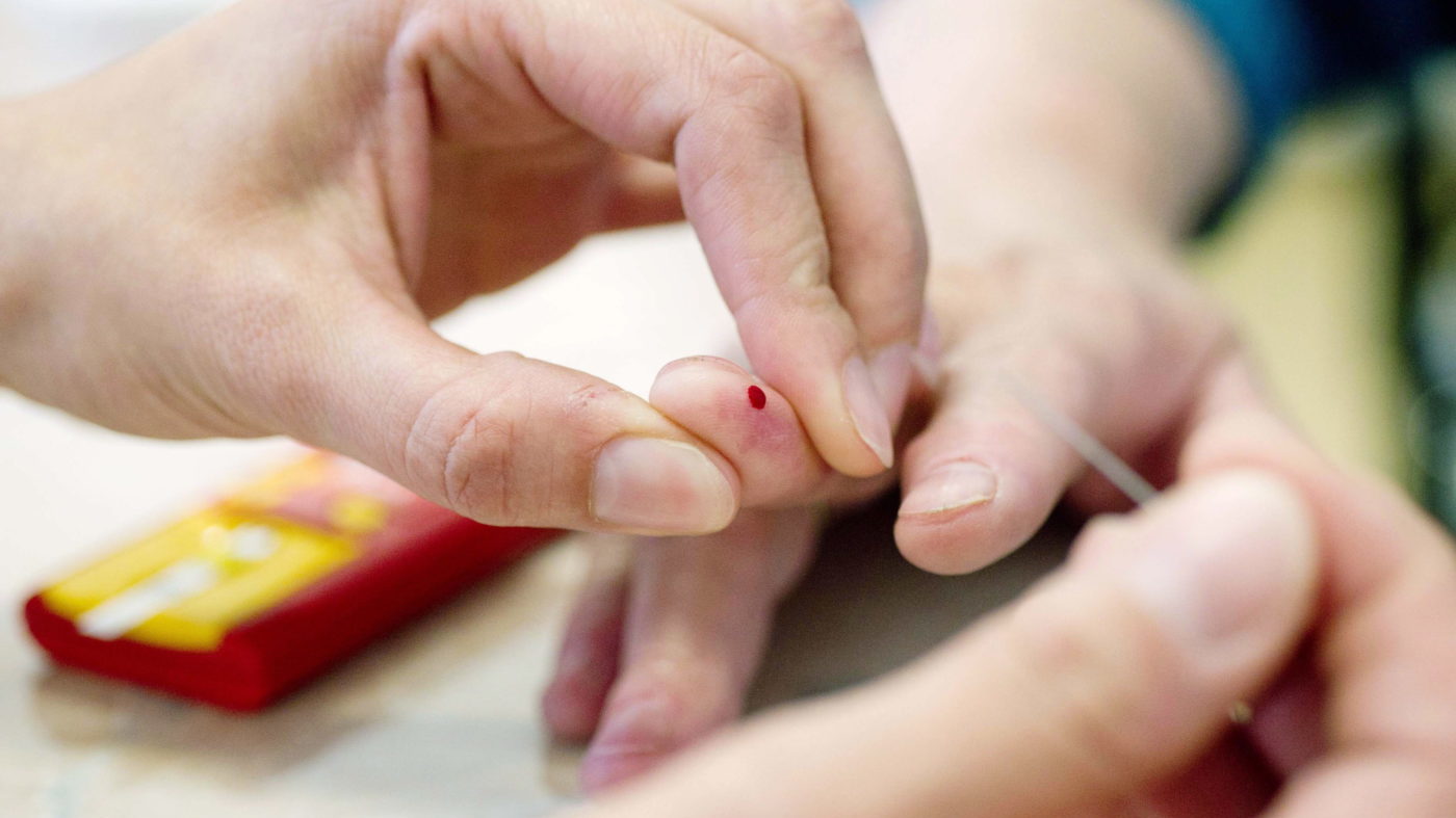 Még mindig lemaradnak a tartósan betegek az adó-visszatérítésről