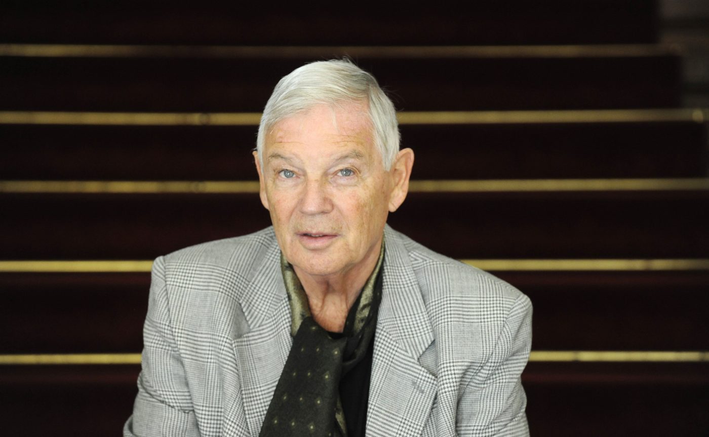 Meghalt Marton László | Világgazdaság