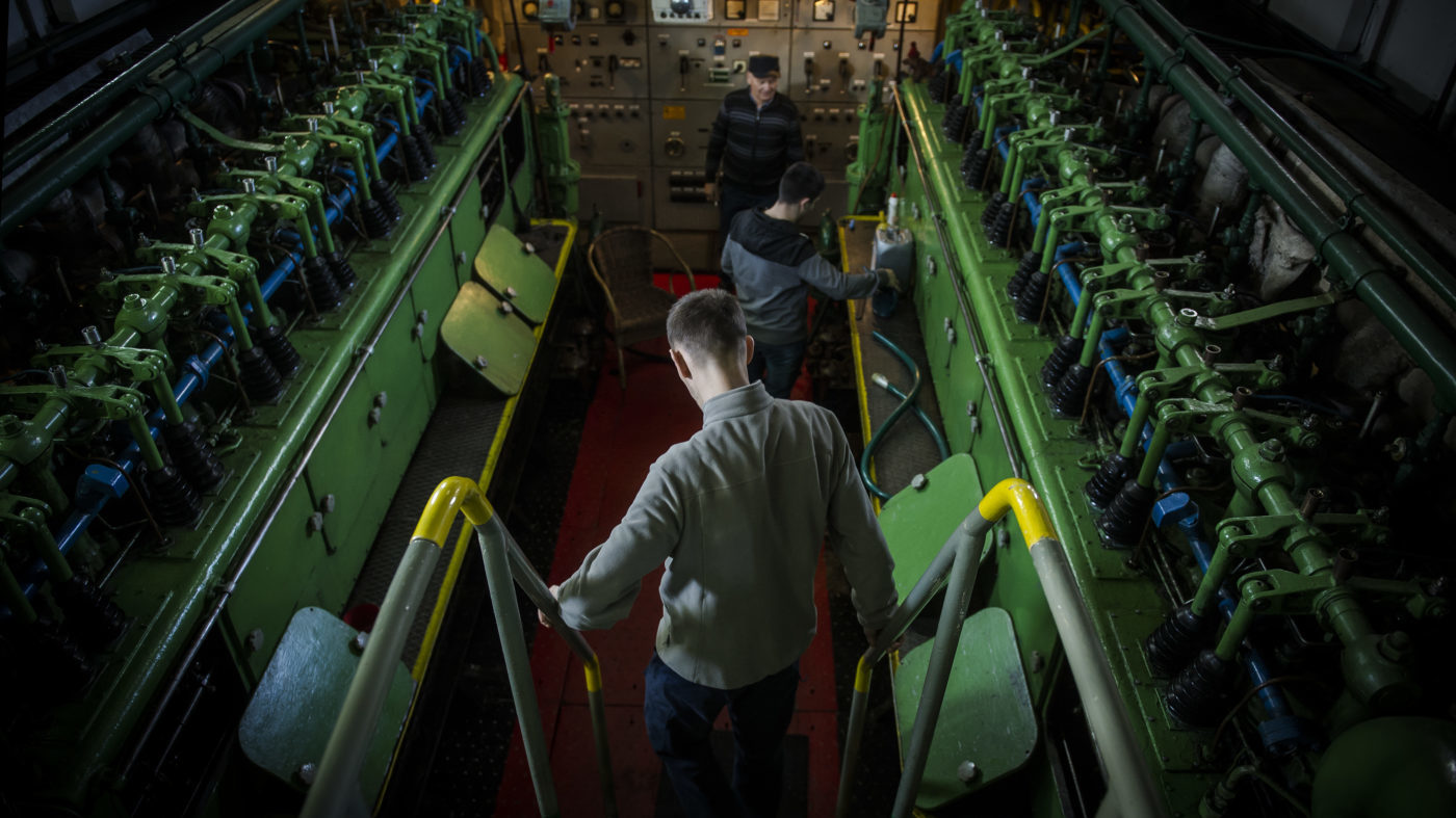 Nyugati vizeken a magyar hajóvezetők