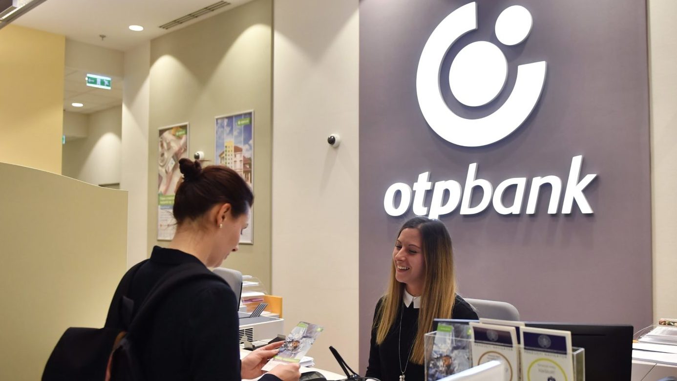 Pörög a munka az OTP Banknál a babaváró hitel miatt