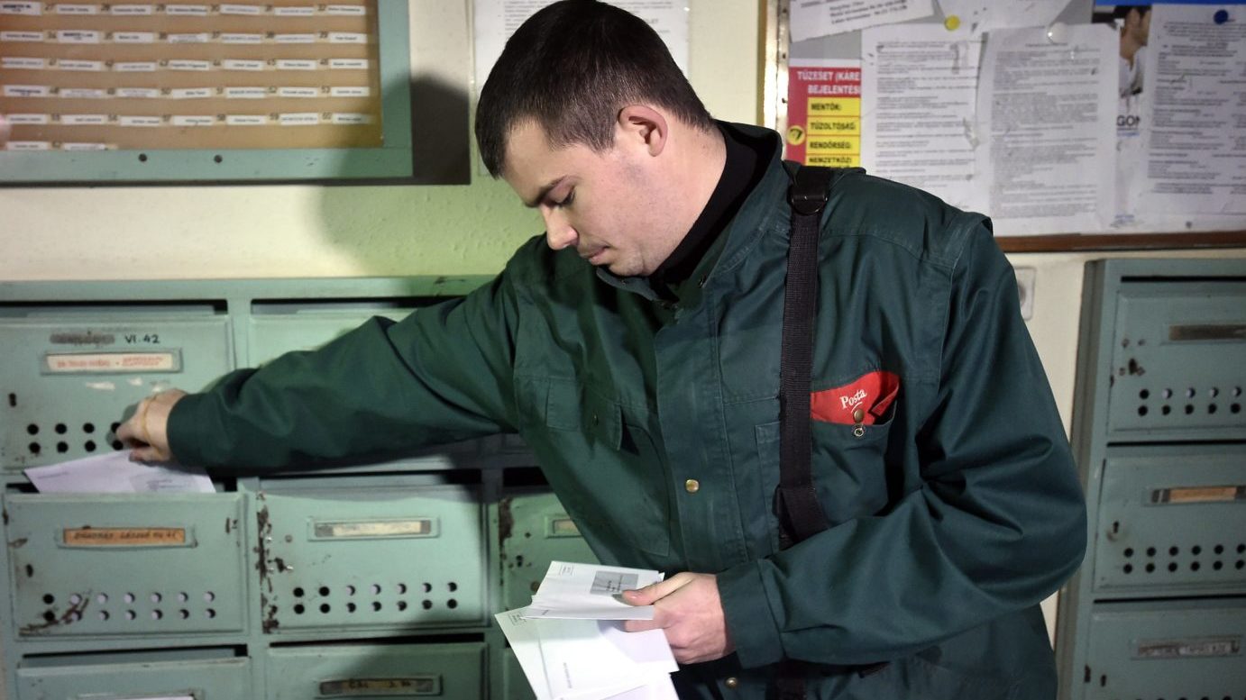 Vannak olyan választók, akiket még a posta sem talált meg