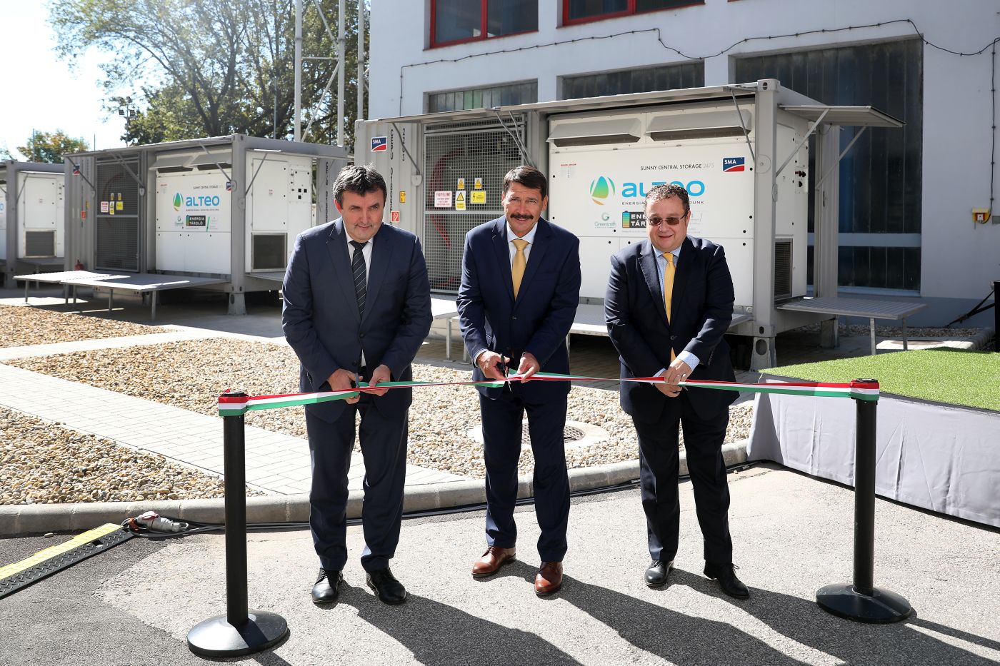 Áder János: Minél több ilyet szeretnénk látni