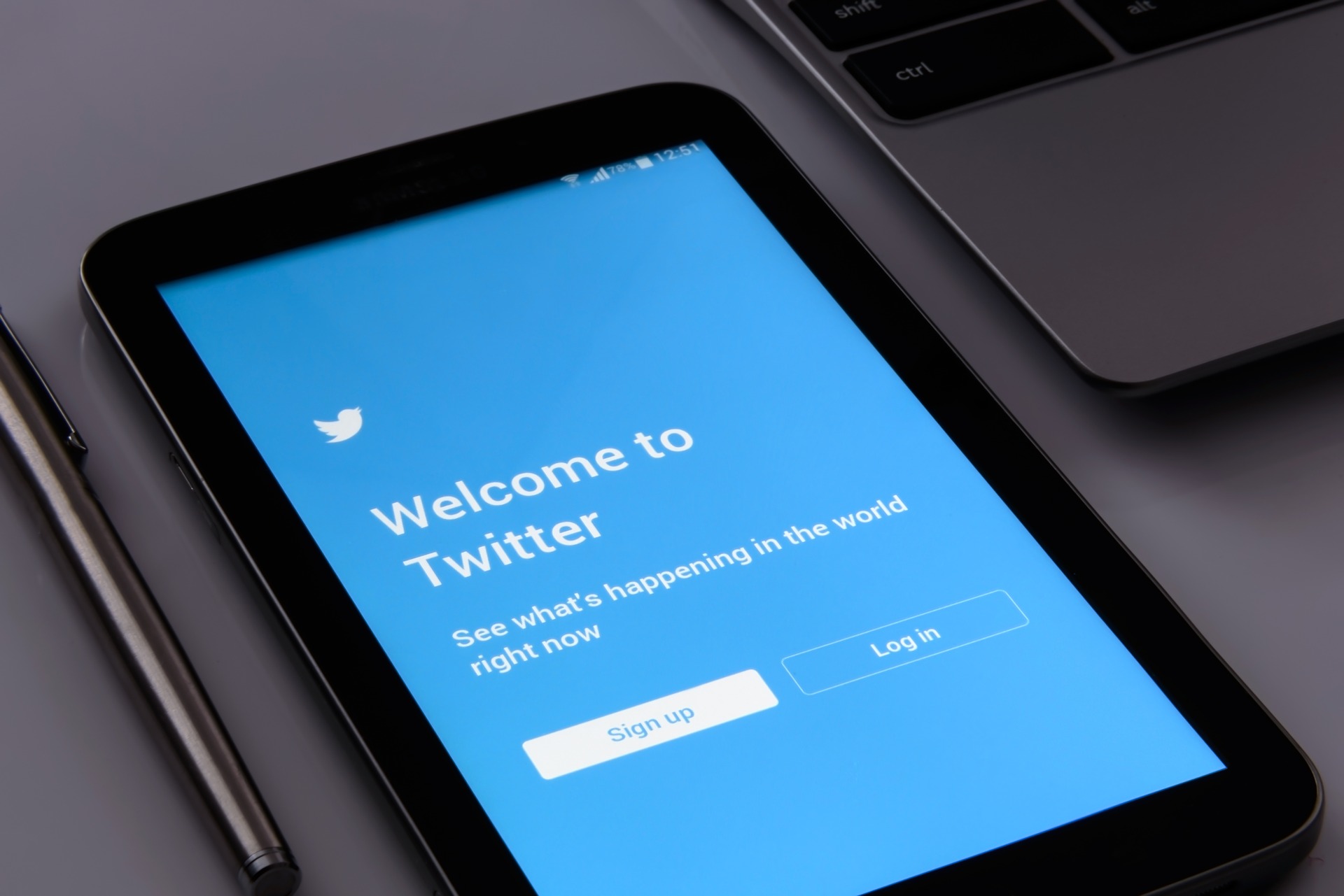E-kereskedelmi irányt vesz a Twitter - E-kereskedelem